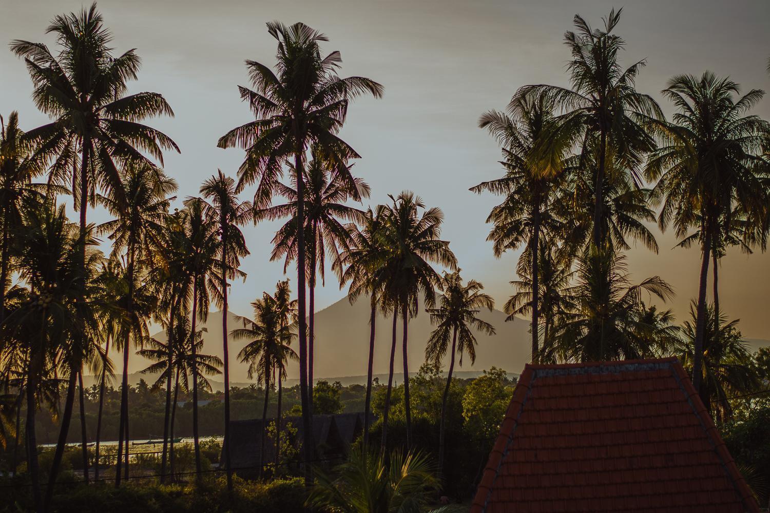 Mangroove Bay Boutique Hostel Banyuwedang Bagian luar foto