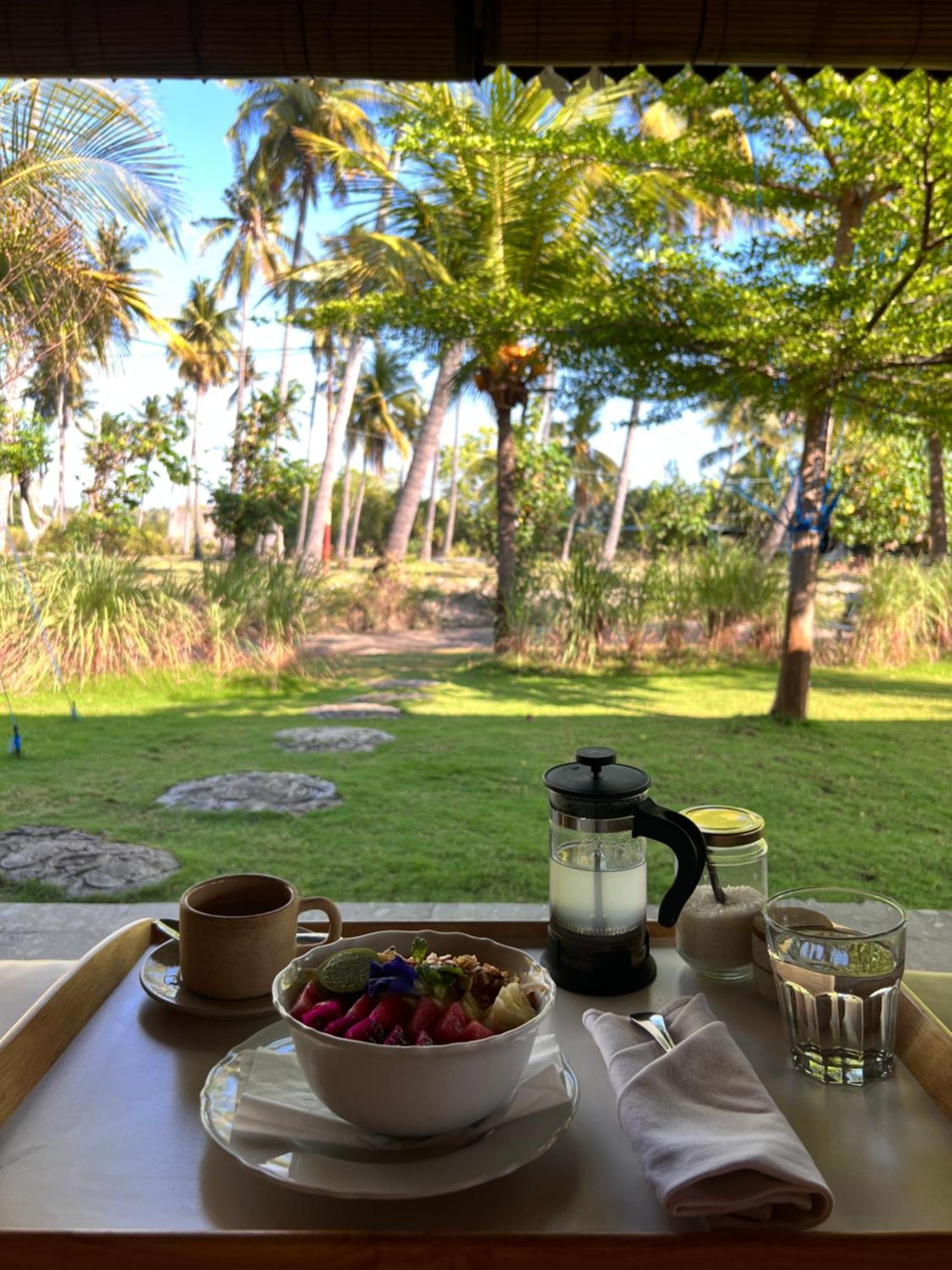 Mangroove Bay Boutique Hostel Banyuwedang Bagian luar foto